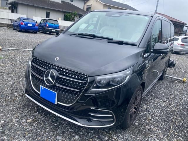 MERCEDES BENZ / MERCEDES BENZ V class