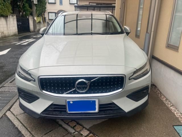 VOLVO / VOLVO V60 CROSS COUNTRY
