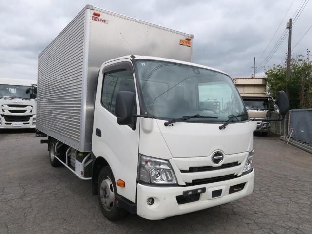 HINO / DUTRO