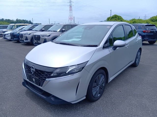 NISSAN / NOTE