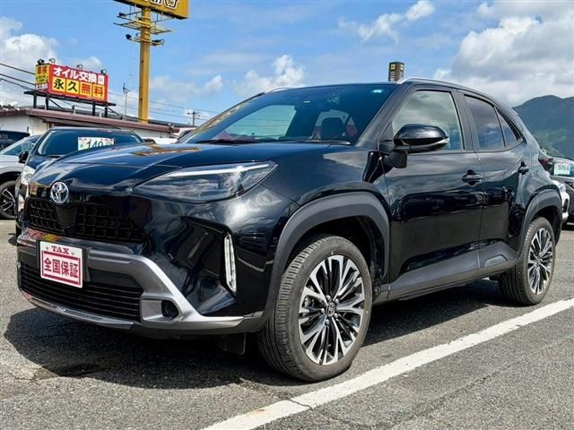 TOYOTA / YARIS CROSS HYBRID