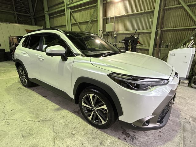 TOYOTA / COROLLA CROSS HYBRID