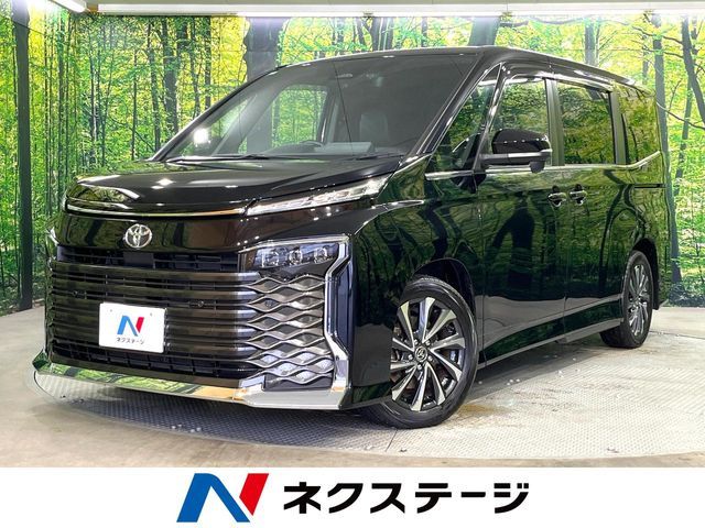 TOYOTA / VOXY