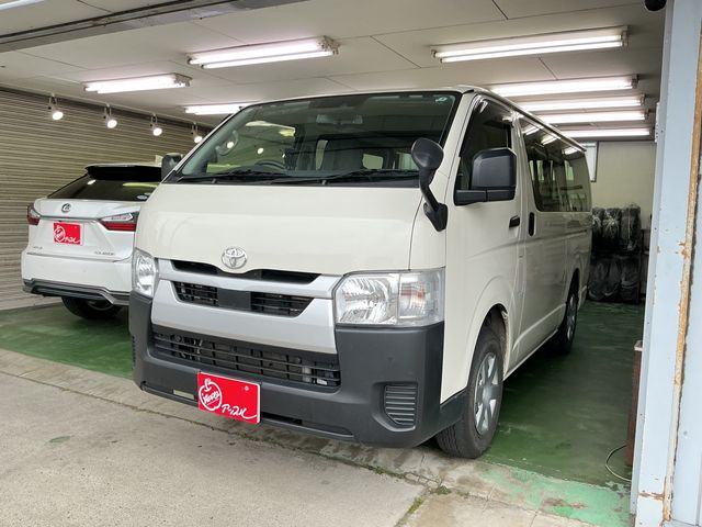 TOYOTA / HIACE van 4WD