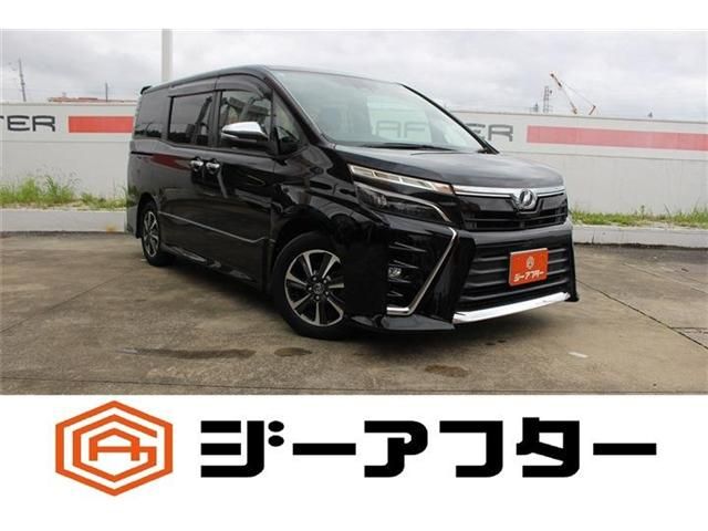 TOYOTA / VOXY