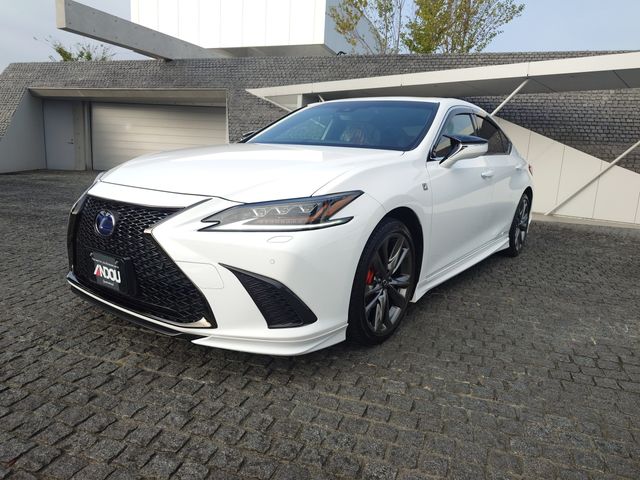 TOYOTA / LEXUS ES300h