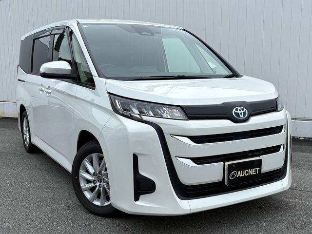 TOYOTA / NOAH HYBRID