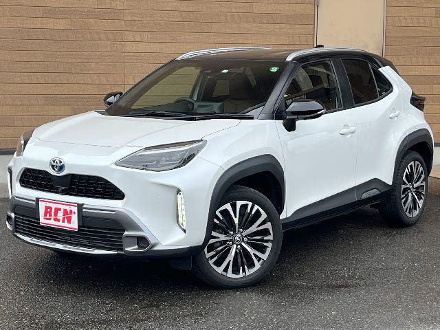 TOYOTA / YARIS CROSS HYBRID