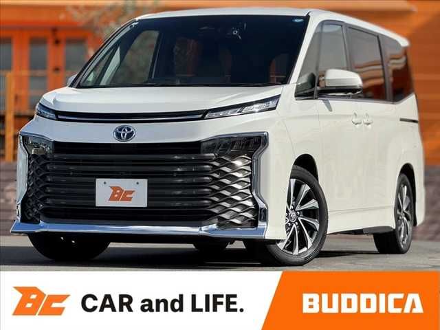 TOYOTA / VOXY