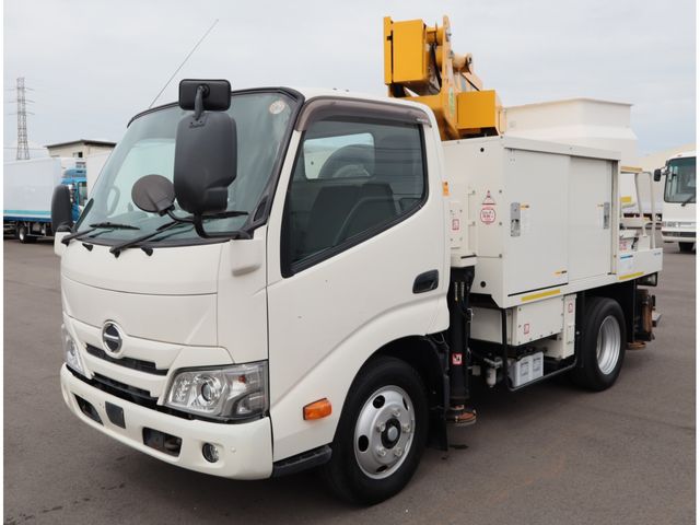 HINO / DUTRO