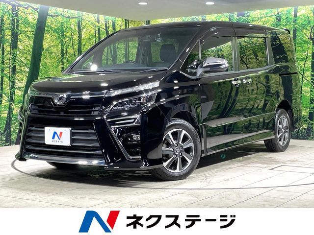 TOYOTA / VOXY 4WD