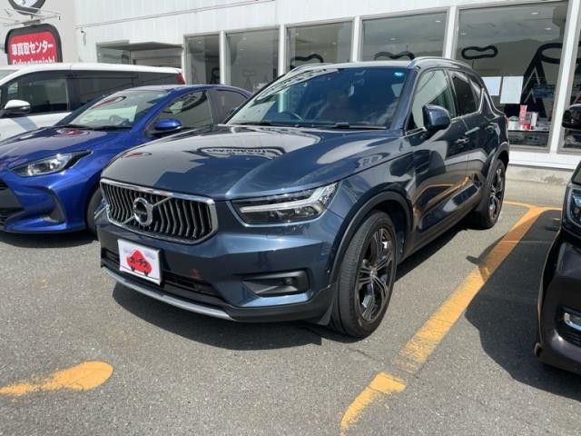 VOLVO / VOLVO XC40