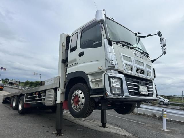 ISUZU / GIGA