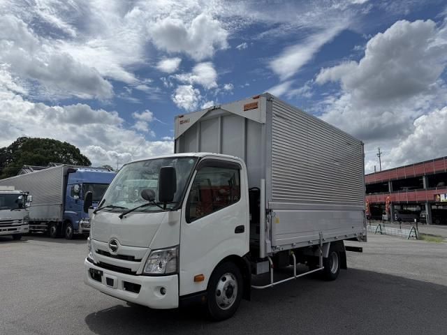 HINO / DUTRO