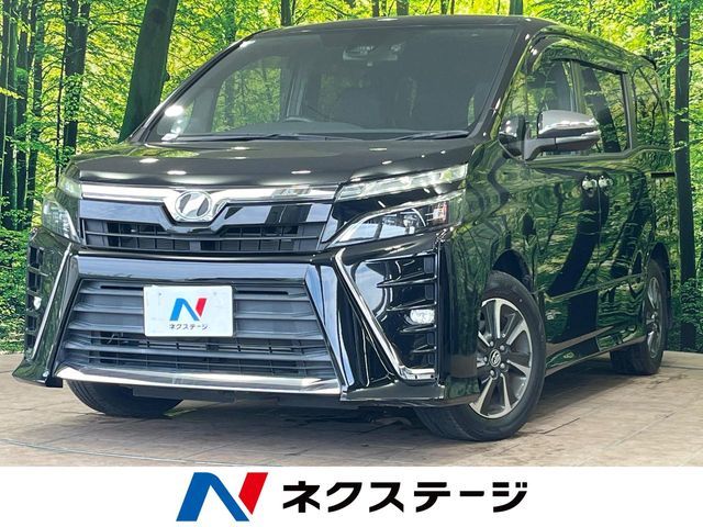 TOYOTA / VOXY