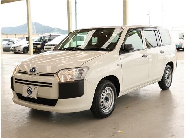 TOYOTA / PROBOX van HYBRID