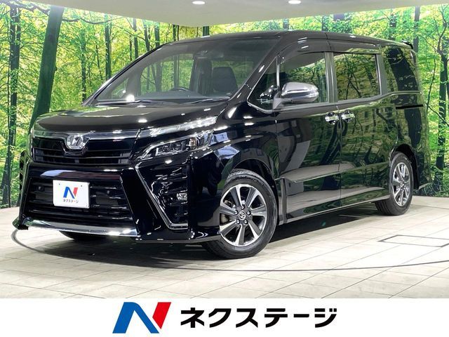 TOYOTA / VOXY