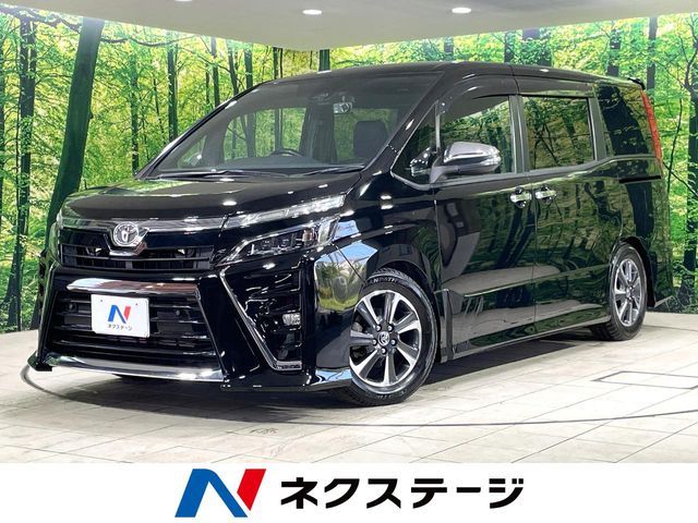TOYOTA / VOXY