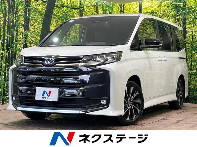 TOYOTA / NOAH HYBRID