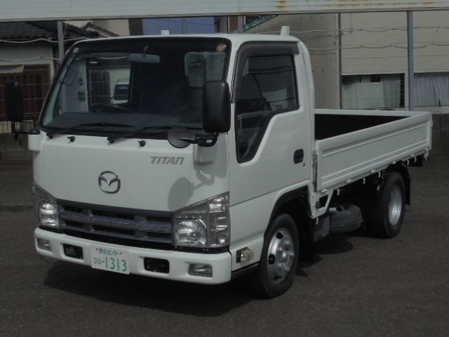 Japanese used car Ref# 1696771 MAZDA / TITAN