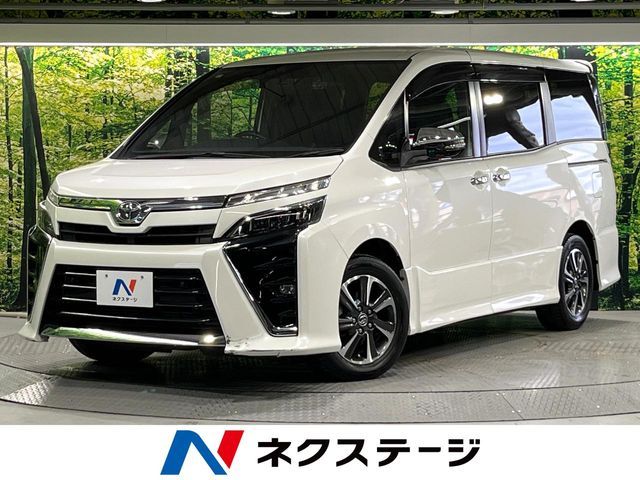 TOYOTA / VOXY
