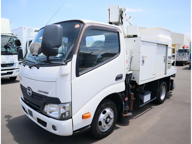Japanese used car Ref# 1696800 HINO / DUTRO