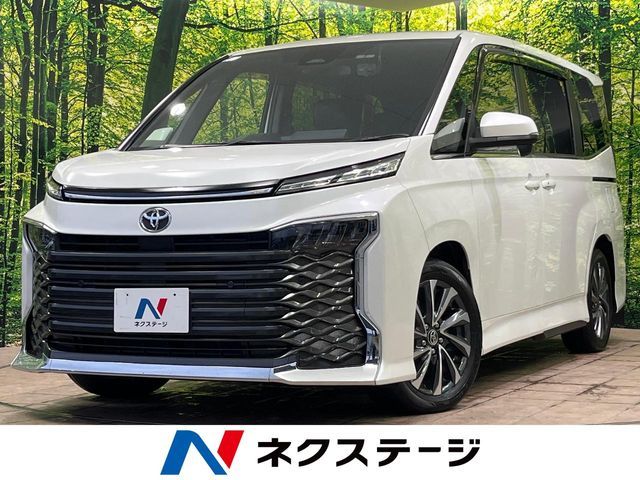 TOYOTA / VOXY