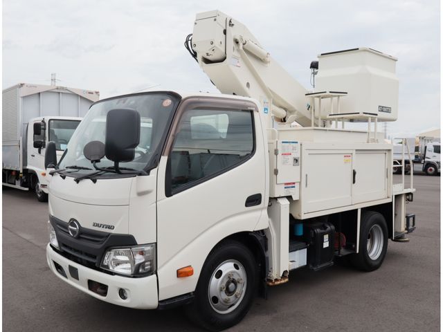HINO / DUTRO
