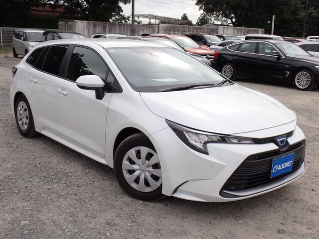 TOYOTA / COROLLA TOURING HYBRID