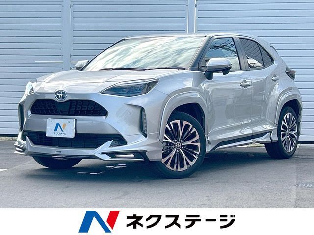 TOYOTA / YARIS CROSS HYBRID