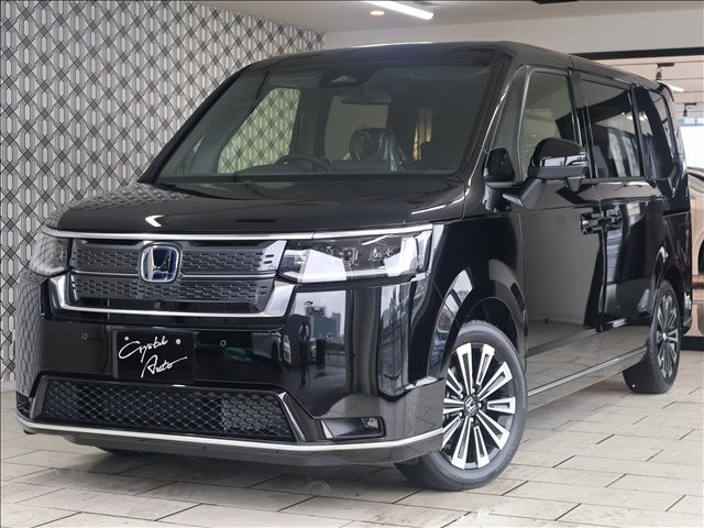HONDA / STEPWAGON e:HEV SPADA