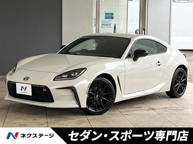 TOYOTA / GR86