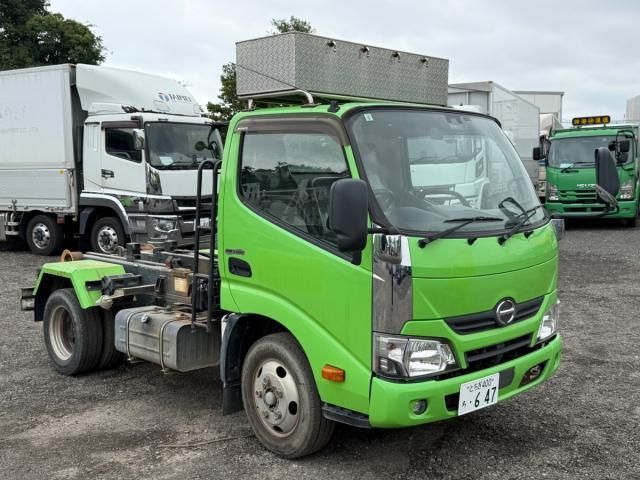 HINO / DUTRO