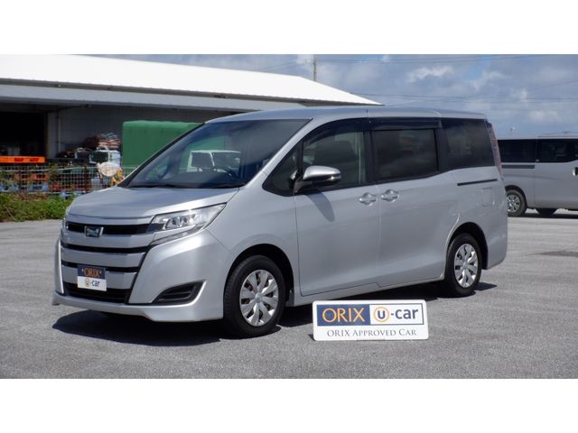 TOYOTA / NOAH