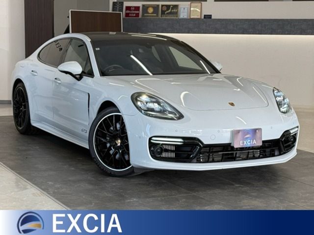 PORSCHE / PORSCHE PANAMERA