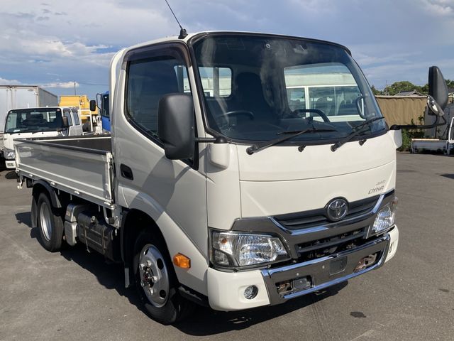 TOYOTA / DYNA