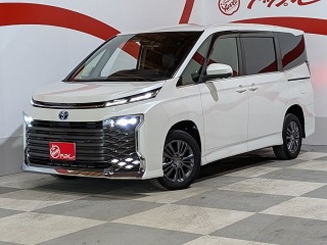 TOYOTA / VOXY HYBRID 4WD