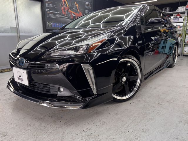 TOYOTA / PRIUS