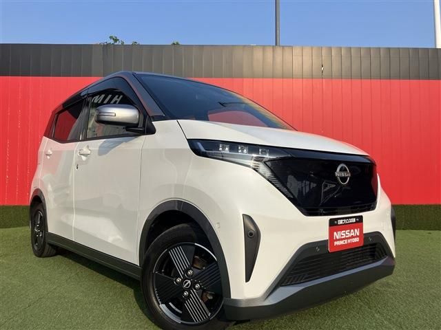 NISSAN / SAKURA