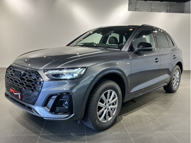 AUDI / AUDI Q5