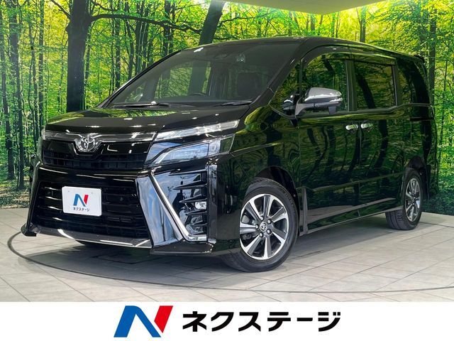 Japanese used car Ref# 1698816 TOYOTA / VOXY 4WD