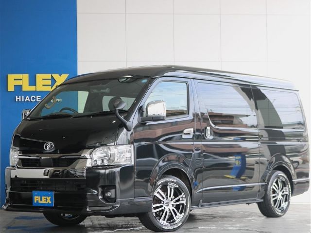 TOYOTA / HIACE van 4WD