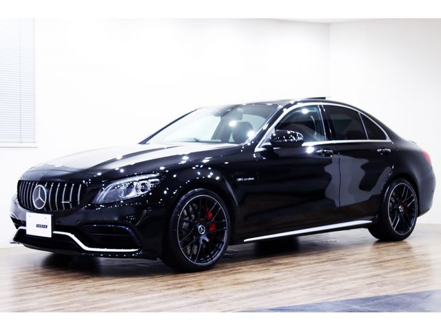 MERCEDES BENZ / MERCEDES AMG C class sedan