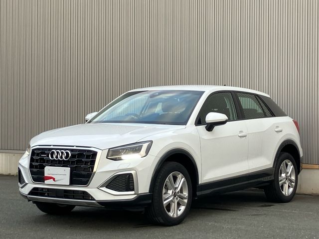 Japanese used car Ref# 1699073 AUDI / AUDI Q2
