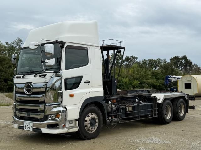 HINO / PROFIA