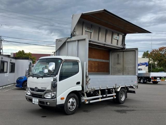 HINO / DUTRO