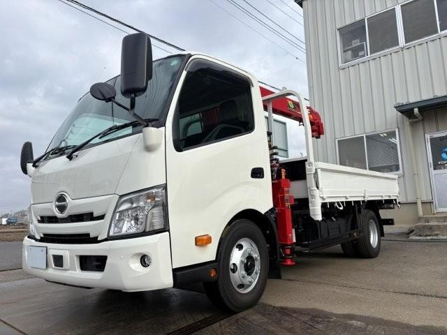 HINO / DUTRO