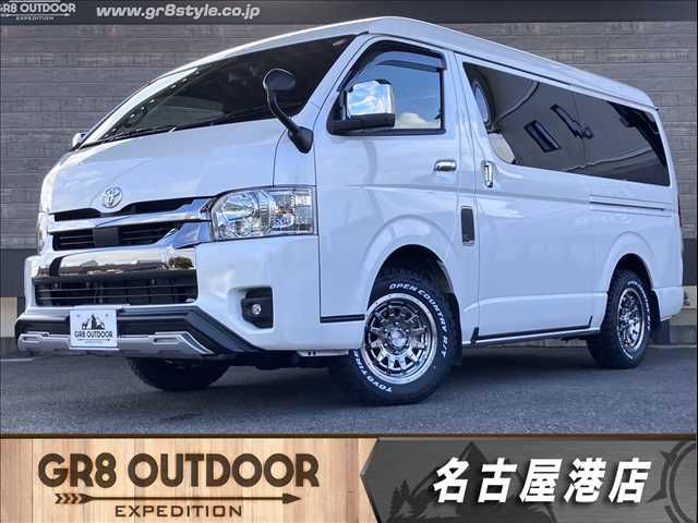 TOYOTA / HIACE van 4WD
