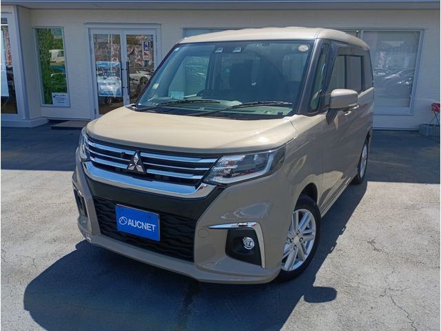MITSUBISHI / DELICA D:2 2WD