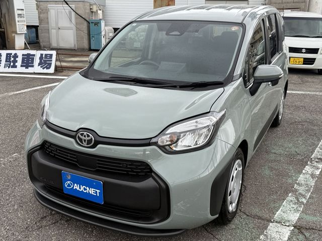 TOYOTA / SIENTA HYBRID